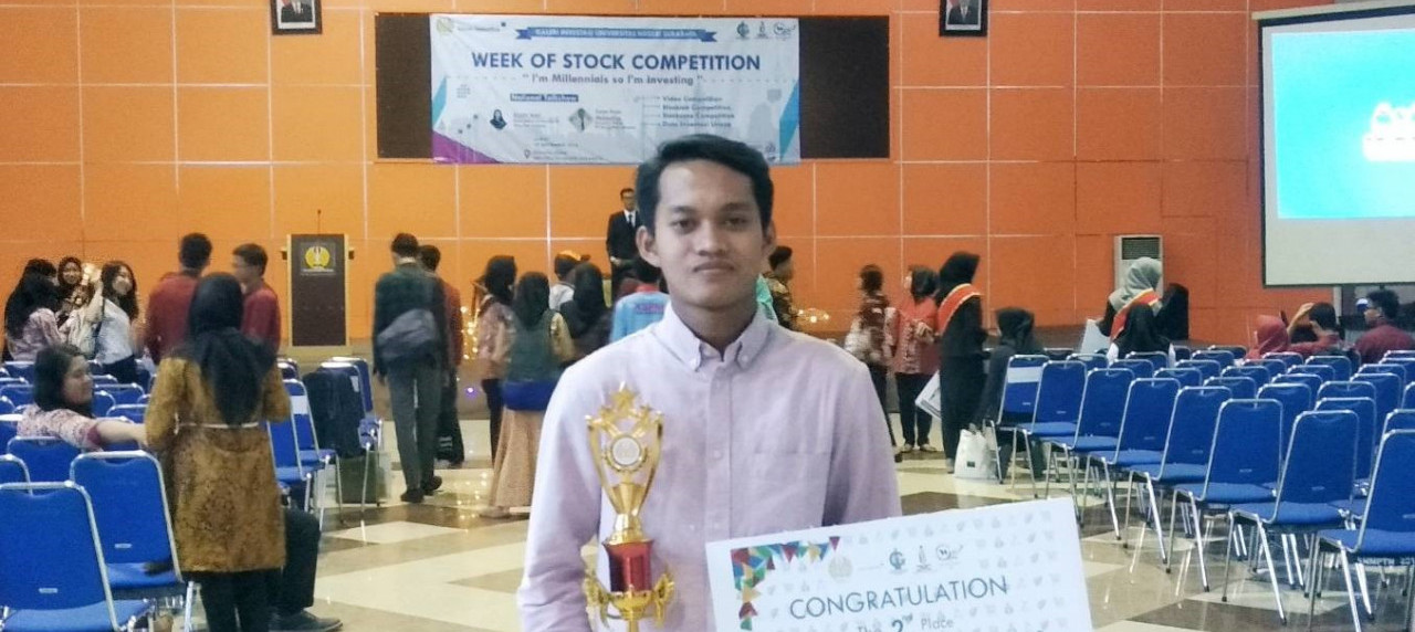 Hasil Jerih Payah Kukuh Ade di ajang East Java Stocklab Competition 2018.