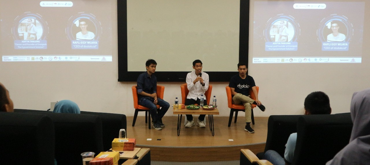 Aditya Tanjung dan Rafli Egy Wijaya guncang UISI melalui e-business dan start up