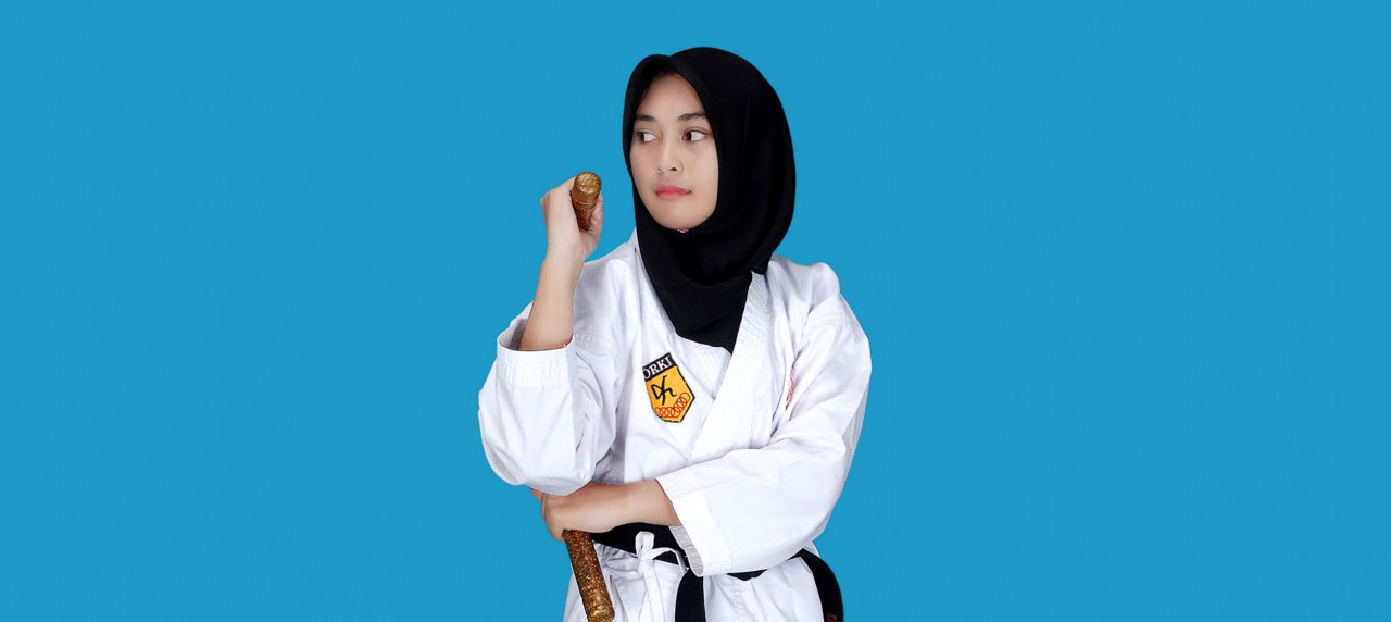 Sosok Naimah yang memenangkan kejuaraan nasional karate