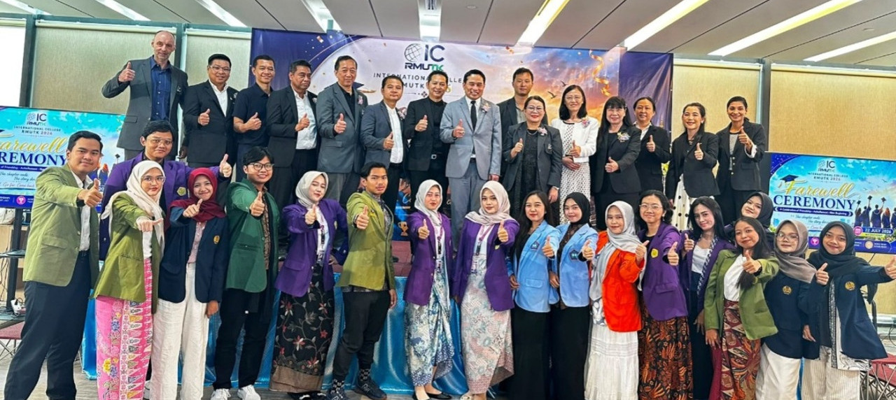 Anggit, mahasiswa Prodi  Sistem Informasi UISI, saat mengikuti program Summer Scholarship di RMUTK