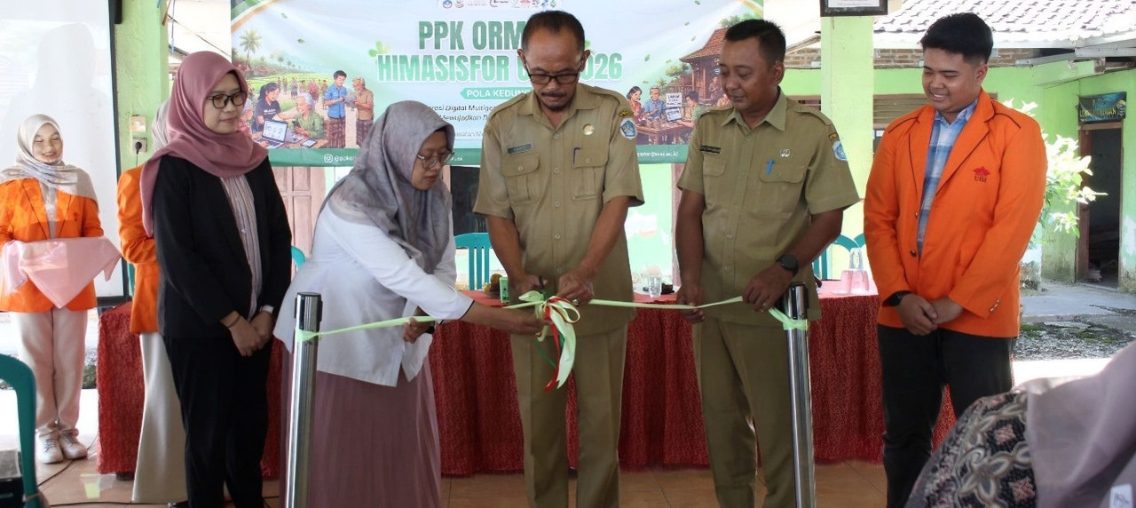 Pembukaan Kegiatan PKK ORMAWA HIMA SI UISI, POLA KEDUNG di Balai Desa Kadeungrejo Lamongan