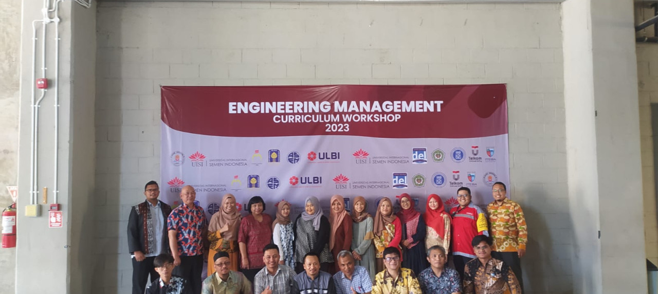 Foto bersama dengan perwakilan universitas ternama di Indonesia