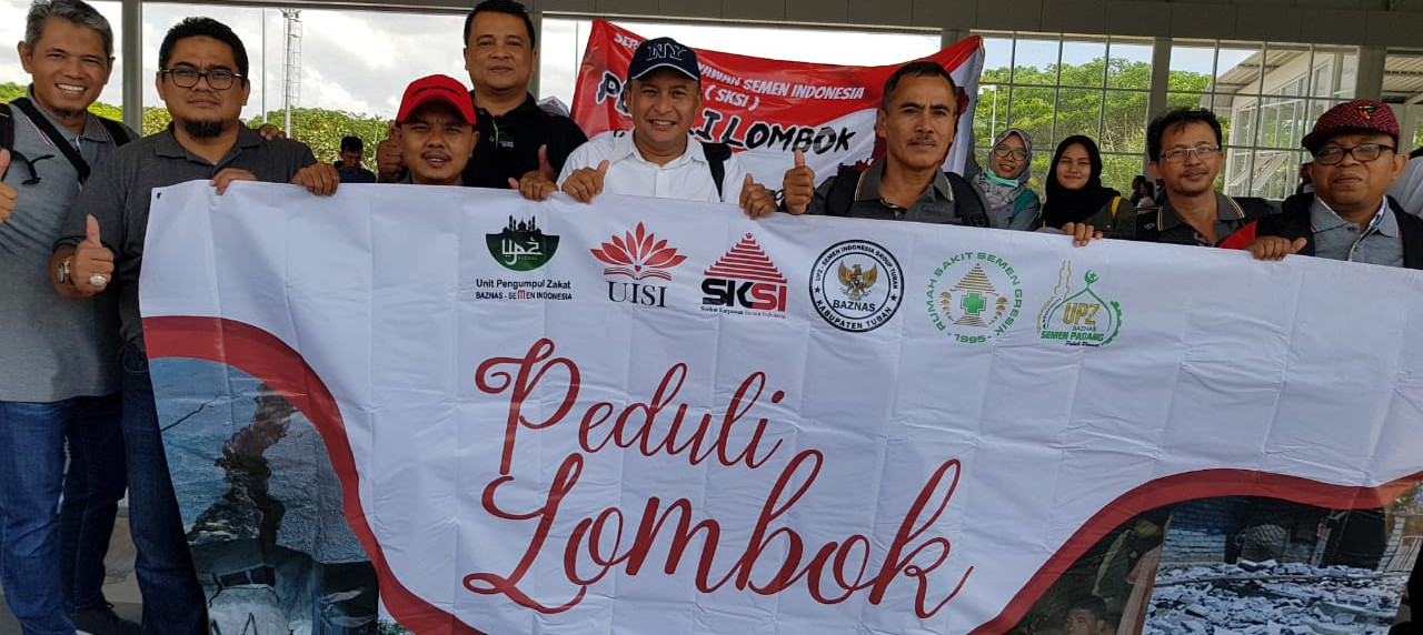 Para relawan Peduli Lombok