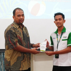 Mahasiswa MR UISI meraih Penghargaan Inovasi Terbaik pada penutupan Program MAGENTA PT Petrokimia