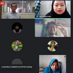 Sesi foto bersama antara Narasumber, Nurhadi ST., CPIM dengan para peserta Sesi foto bersama antara Narasumber, Nurhadi ST., CPIM dengan para peserta