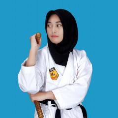 Sosok Naimah yang memenangkan kejuaraan nasional karate Sosok Naimah yang memenangkan kejuaraan nasional karate