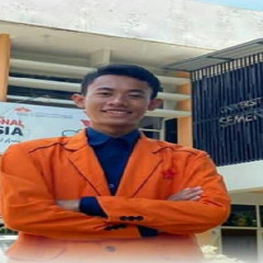 Ekspresi seorang Mahasiswa Beprestasi Top 6 UISI Ekspresi seorang Mahasiswa Beprestasi Top 6 UISI
