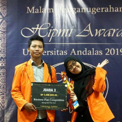 Potret Mahasiswa Teknik Kimia UISI  sebagai Juara 3 Business Plan Competition Entrepreneur Fair 2019 Potret Mahasiswa Teknik Kimia UISI  sebagai Juara 3 Business Plan Competition Entrepreneur Fair 2019