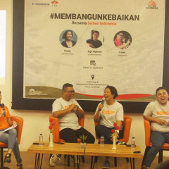 (dari kiri) Sigit Wahono, Trinity, Irwan (dari kiri) Sigit Wahono, Trinity, Irwan
