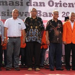 Semarak opening ceremony Informasi dan Orientasi Mahasiswa Baru (IOMB) UISI