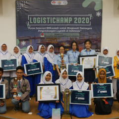 Para pemenang dalam kompetisi Logistichamp 2020 Para pemenang dalam kompetisi Logistichamp 2020