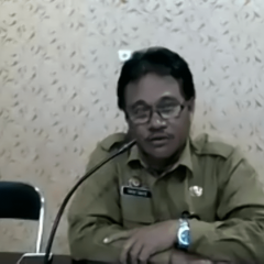 Potret Drs. Tarso Sagito, SH, M.HuM saat pemaparan materi Potret Drs. Tarso Sagito, SH, M.HuM saat pemaparan materi