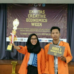 Ekspresi bahagia Syarifatus Sholihah dan Moh. Afit Hariyanto setelah berhasil meraih juara. Ekspresi bahagia Syarifatus Sholihah dan Moh. Afit Hariyanto setelah berhasil meraih juara.