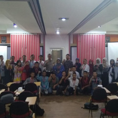 Foto bersama peserta sosialisasi operasi zebra Foto bersama peserta sosialisasi operasi zebra