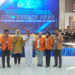 Mahasiswa Sisfor UISI di Konferensi Nasional STTAL