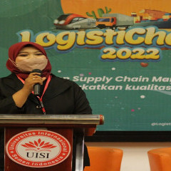 Sesi puncak acara Logistichamp 2022 dengan acara Webinar sekaligus penutupan rangkaian acara Sesi puncak acara Logistichamp 2022 dengan acara Webinar sekaligus penutupan rangkaian acara