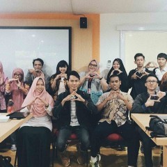 Para tenant binaan INCUBES 2017 bersama pembina Para tenant binaan INCUBES 2017 bersama pembina