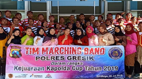 Membanggakan, mahasiswa UISI bersama tim SGDC pada Drum Band dan Marching Band KALPOLDA Jatim 2019 Membanggakan, mahasiswa UISI bersama tim SGDC pada Drum Band dan Marching Band KALPOLDA Jatim 2019
