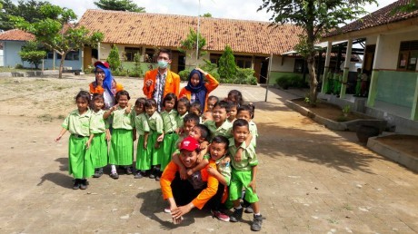 kegiatan mahasiswa bersama peserta didik TK kegiatan mahasiswa bersama peserta didik TK
