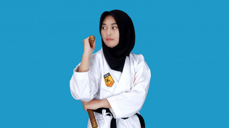 Sosok Naimah yang memenangkan kejuaraan nasional karate Sosok Naimah yang memenangkan kejuaraan nasional karate