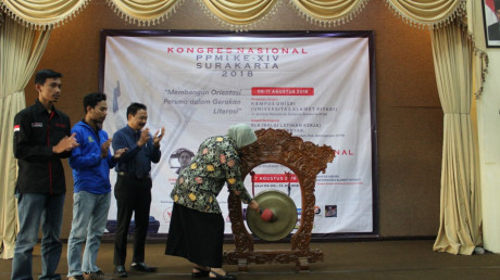 Kongres Nasional PPMI XIV di Surakarta resmi dibuka oleh Kapti Rahayu Kuswanto selaku Rektor UNISRI