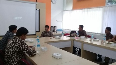 Forum Group Discussion dengan pembicara dari Universitas Syiah Kuala Dr. Ir. Abdullah, M.Sc