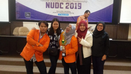 Tim Peraih Juara 3 NUDC Tim Peraih Juara 3 NUDC