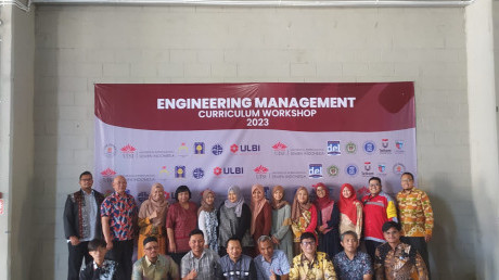 Foto bersama dengan perwakilan universitas ternama di Indonesia