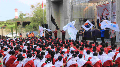 Parade Organisasi Mahasiwa UISI dalam rangkaian acara penutupan IO-CHAMPS 2018.