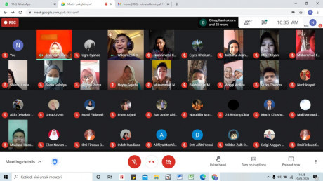 Potret senyum Wildan Zalfi, S.Ds. bersama peserta webinar Potret senyum Wildan Zalfi, S.Ds. bersama peserta webinar