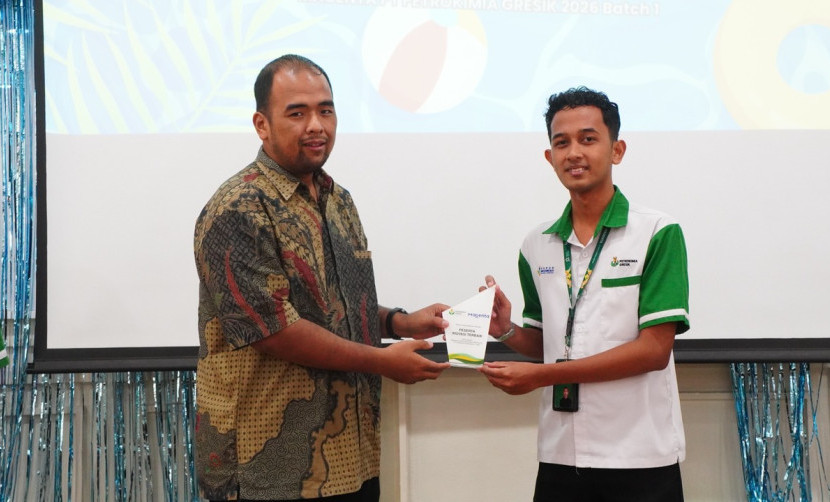 Mahasiswa MR UISI meraih Penghargaan Inovasi Terbaik pada penutupan Program MAGENTA PT Petrokimia