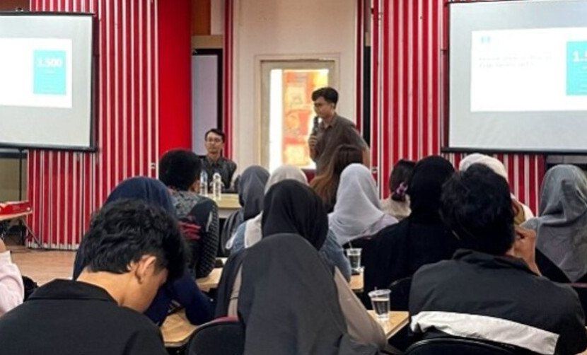 Alumni Sistem Informasi UISI berbagi inspirasi dan pengalaman profesional