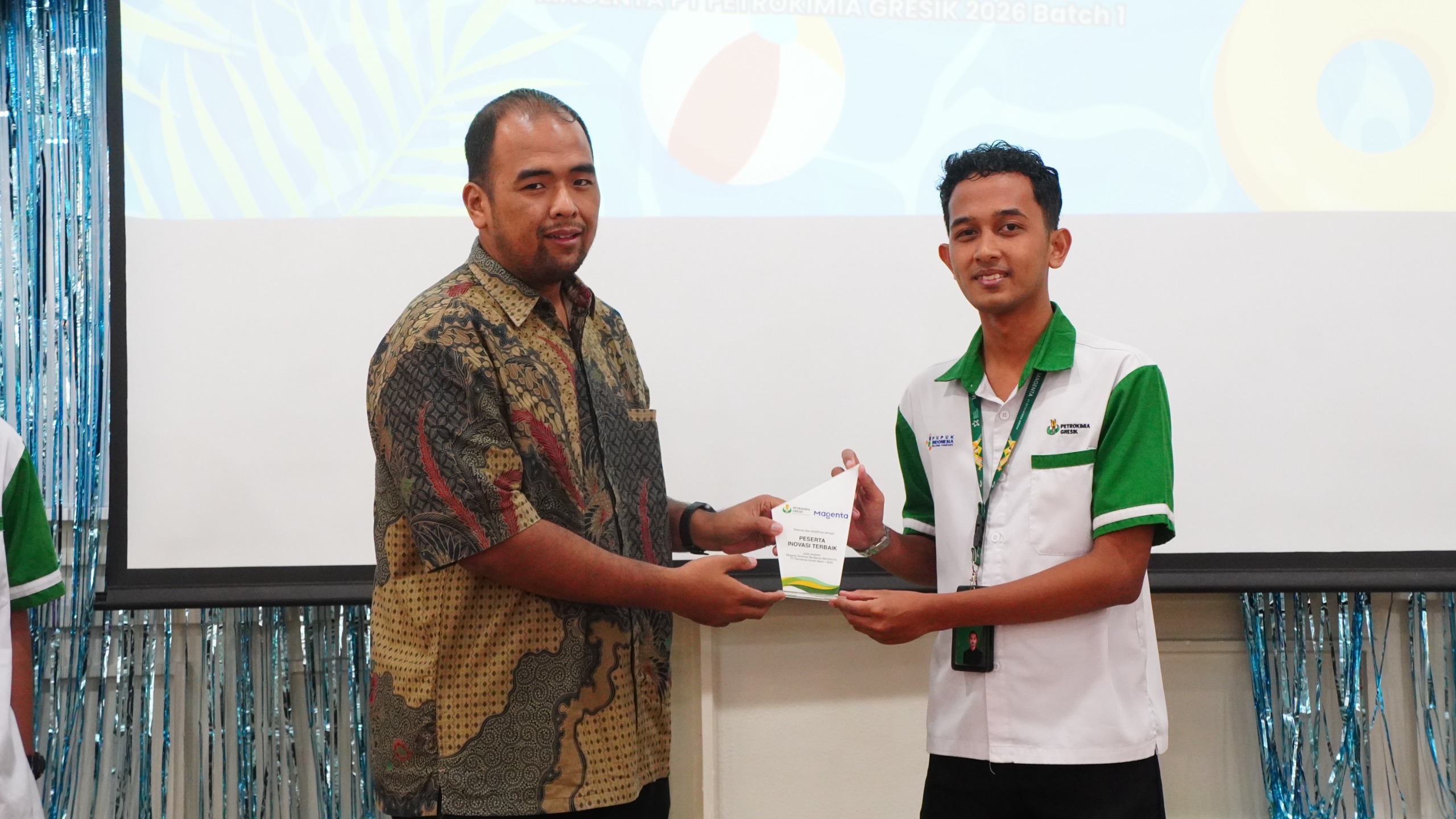 Mahasiswa MR UISI Raih Penghargaan Inovasi Terbaik